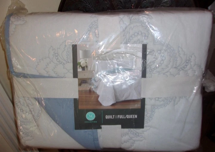 Juego de edredón Martha Stewart "Medallón bordado" 3 piezas F/Q, azul y blanco, nuevo sin etiquetas Foto 2 de 4