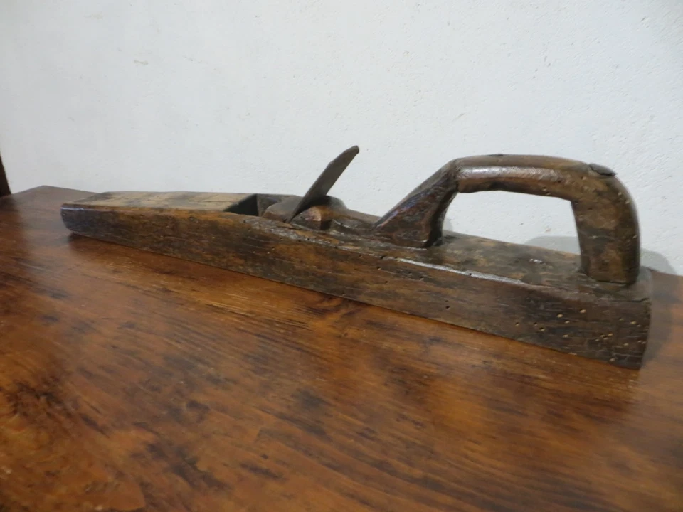 doloire hache ancienne hache de sabotier rabot ancien outil ancien charpentier - Photo 2/4