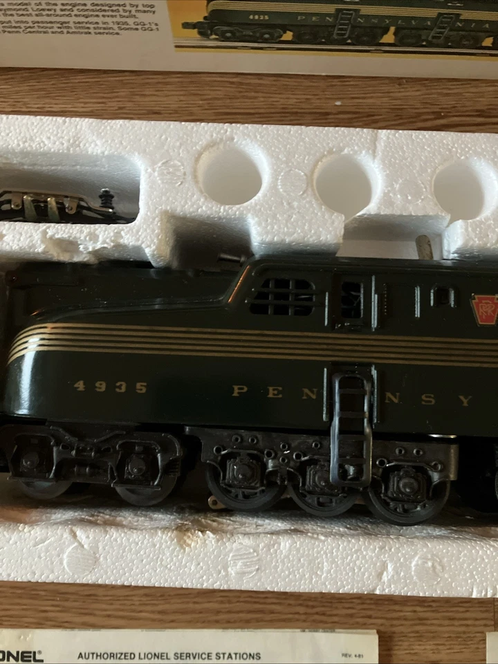 Lionel 6-8150 Green 5 Stripe Pennsylvania GG-1 L12204 - Image 3 of 4