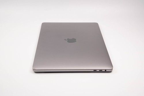 Apple MacBook Pro 13 Retina Touch Bar 2.3GHz i7 32GB RAM 1 TB SSD 2020 - Afbeelding 4 van 8