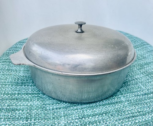 Vintage USA Made 10" Heavy  Aluminum Dutch Oven Chicken Fryer Skillet Pan & Lid