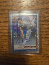 2025-26 Topps Series 1 Grant Taylor Silver Rookie Mojo Autograph Card /299. rookie card picture