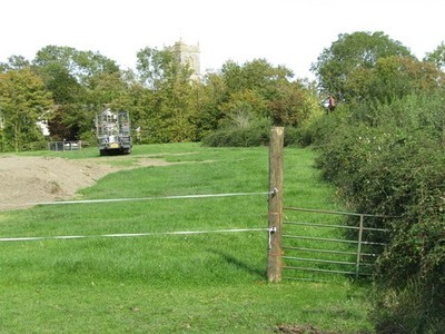 Photo A2 Redwick - Circular Walk Redwick/ST4184 Flat going across grass c2021