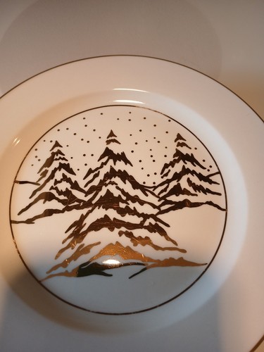 Set of 4 Meiwa Table Art 8 1/2" Holiday Reflections Salad / Dessert Plates - Picture 4 of 9