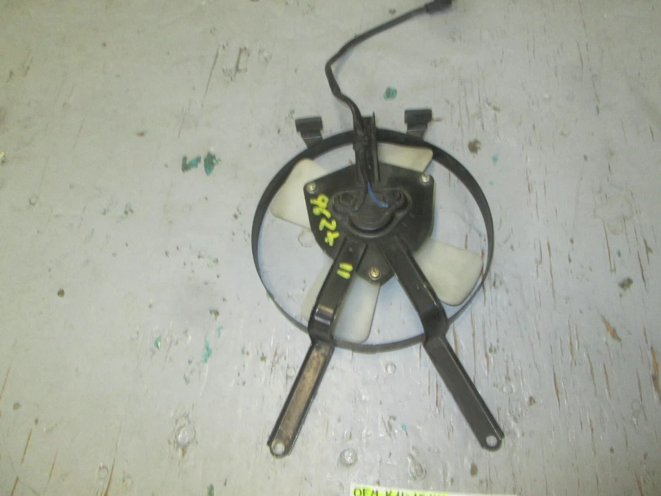 Conjunto de ventilador de radiador Kawasaki 1995 -1997 ZX1100E ( GPZ1100 ) 59502-1118 TESTADO - Imagem 2 de 4