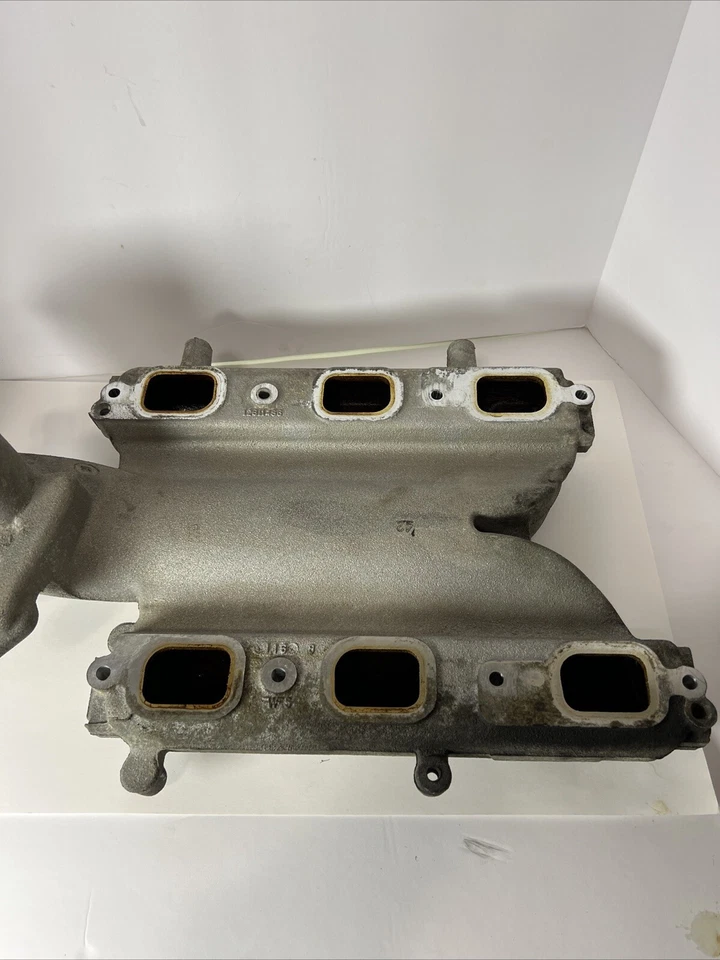 Colector de admisión Saturn Vue 2008-2010 OEM 3,5 L V6 Foto 4 de 4