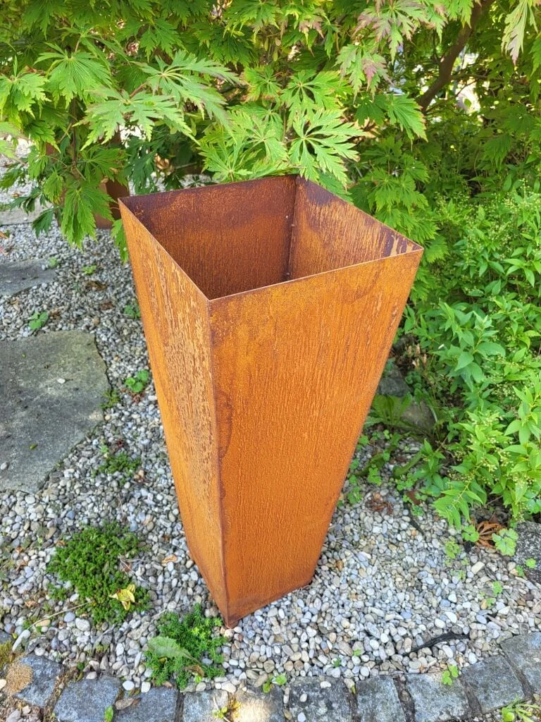 UNUS Decorazione da giardino in metallo arrugginito, 66 x 45