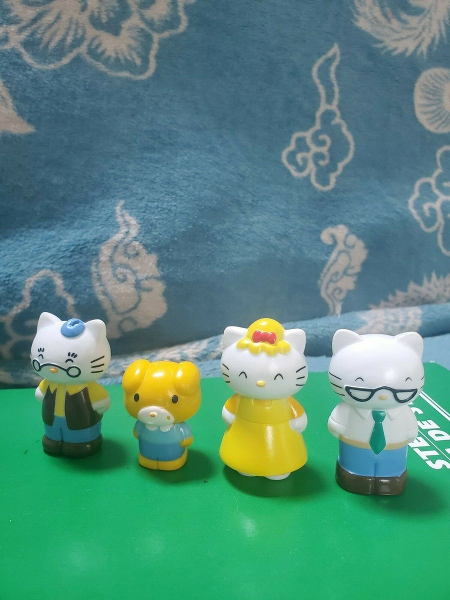 Hello kitty Sanrio '76 12 SANRIO set of four mini figures: Dad
