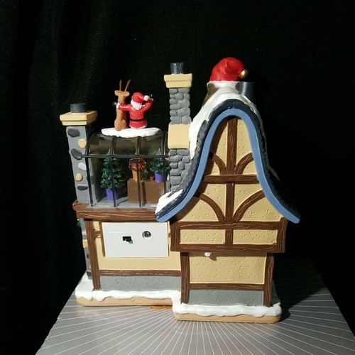 Lemax Christmas Village NORTH POLE NURSERY 2020 Polyresin Lighted Building - Picture 8 of 9