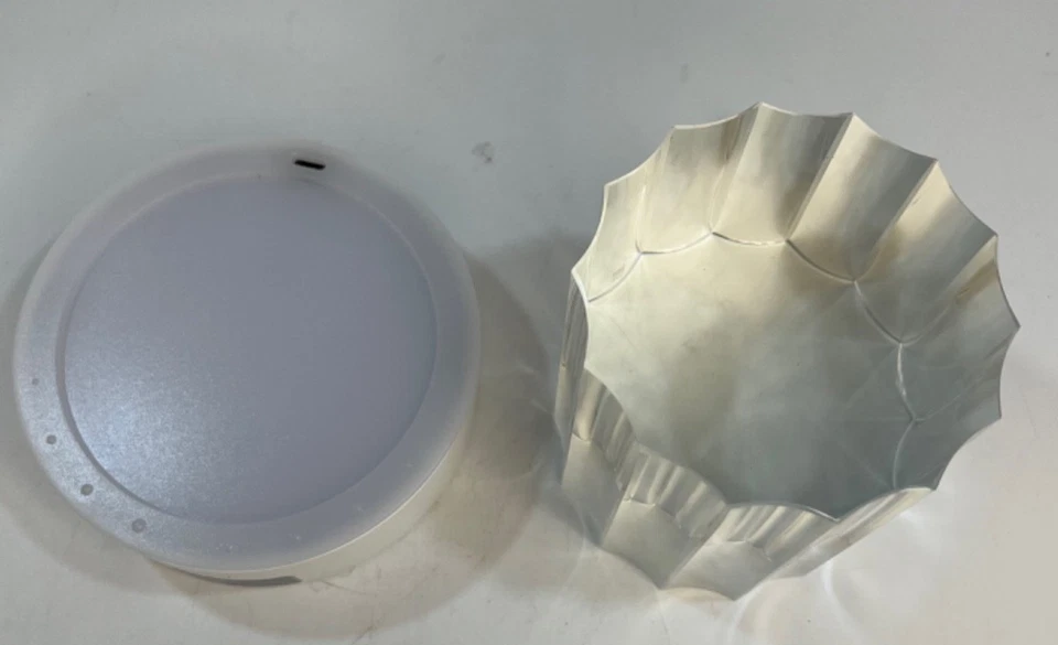 Abajur de mesa canelado Flos Last Order design Michael Anastassiades 2020 SEM TAMPA - Imagem 4 de 4