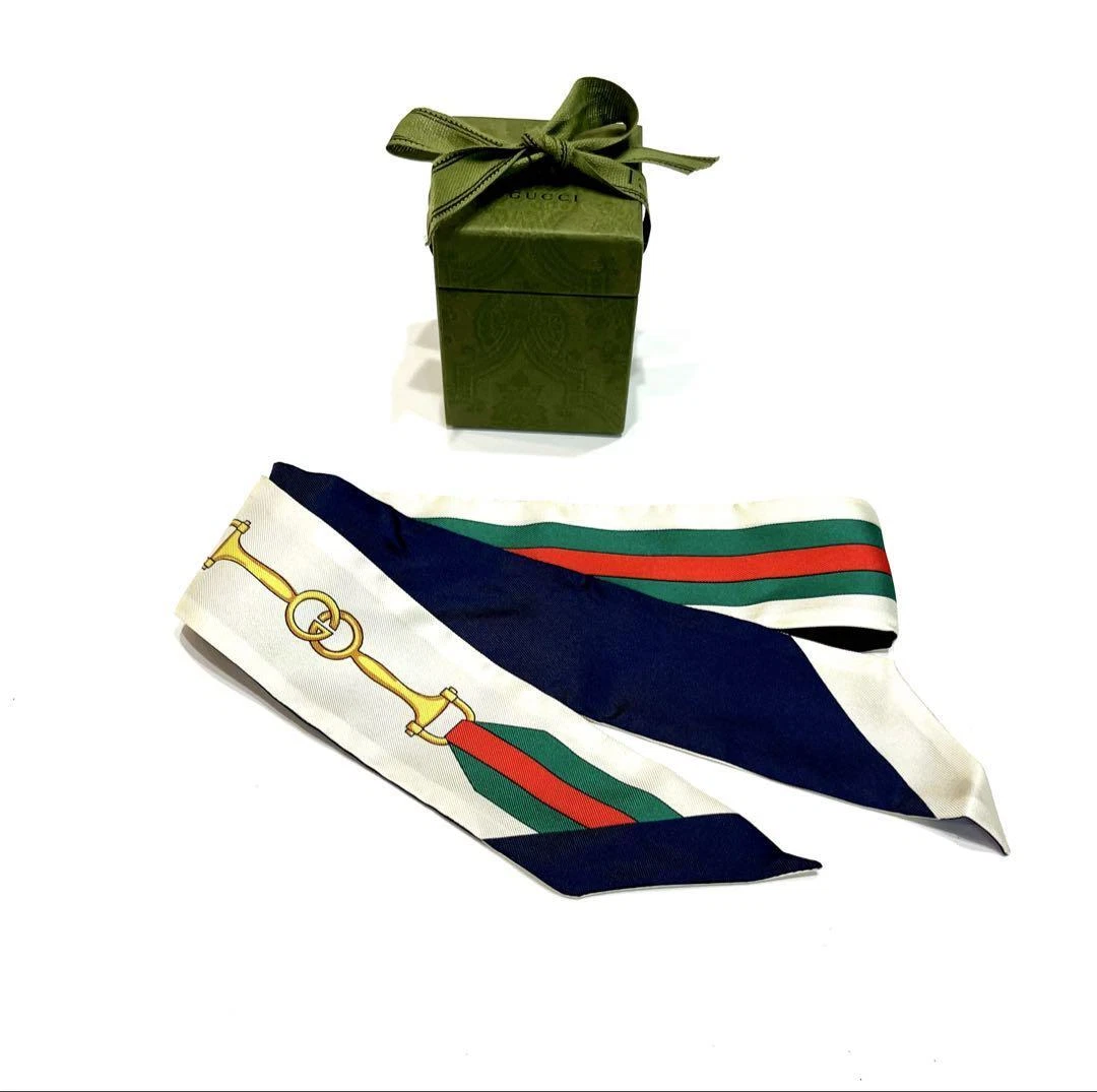 Magnifique écharpe ruban Gucci cou GG motif embout de tuyau logo ligne sherry   bleu marine