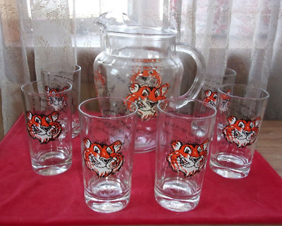 Esso Exxon Tiger in Your Tank WORLD EDITION glass pitcher
