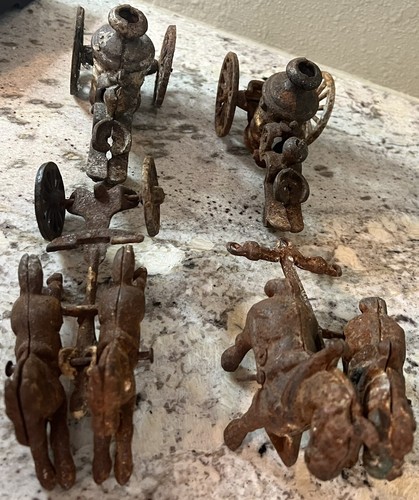 2 VTG CAST IRON TOY HORSE DRAWN FIRE TRUCK WAGON CART Pump Rust Wheel Figure - Picture 4 of 12