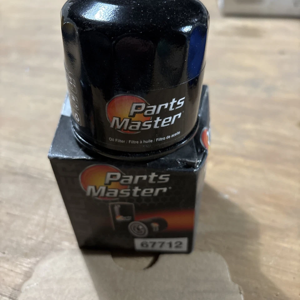 NOS Parts Master 67712 Oil Filter Same As Wix 57712 - Image 2 of 4