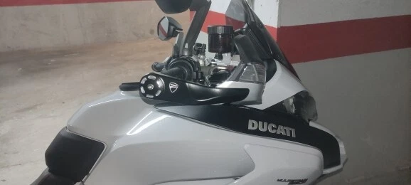 Protector de mano de manillar CNC para 950 MULTISTRADA MTS950/1200 S DVT Foto 3 de 4