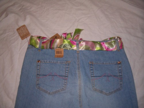 NUEVO CON ETIQUETAS MUJER JEANSTAR LAVADO CLARO CAPRI TALLA 14 ELÁSTICO - Imagen 5 de 5
