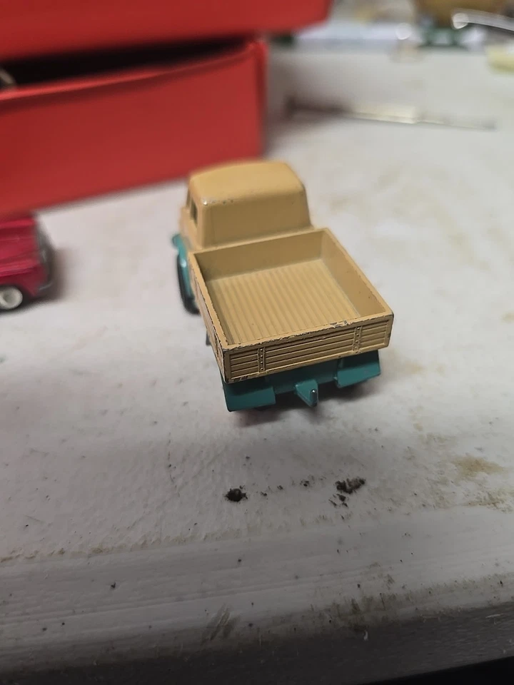 Matchbox Lesney Unimog No.49 Tan Very Nice Model  - Image 4 of 4