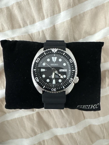 Seiko SKX007 Diver 200m Automatic Watch – New Unworn in Box (Discontinued)