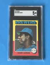 1975 Topps Hank Aaron Milwaukee Brewers #660 SGC 5 EX  7099191