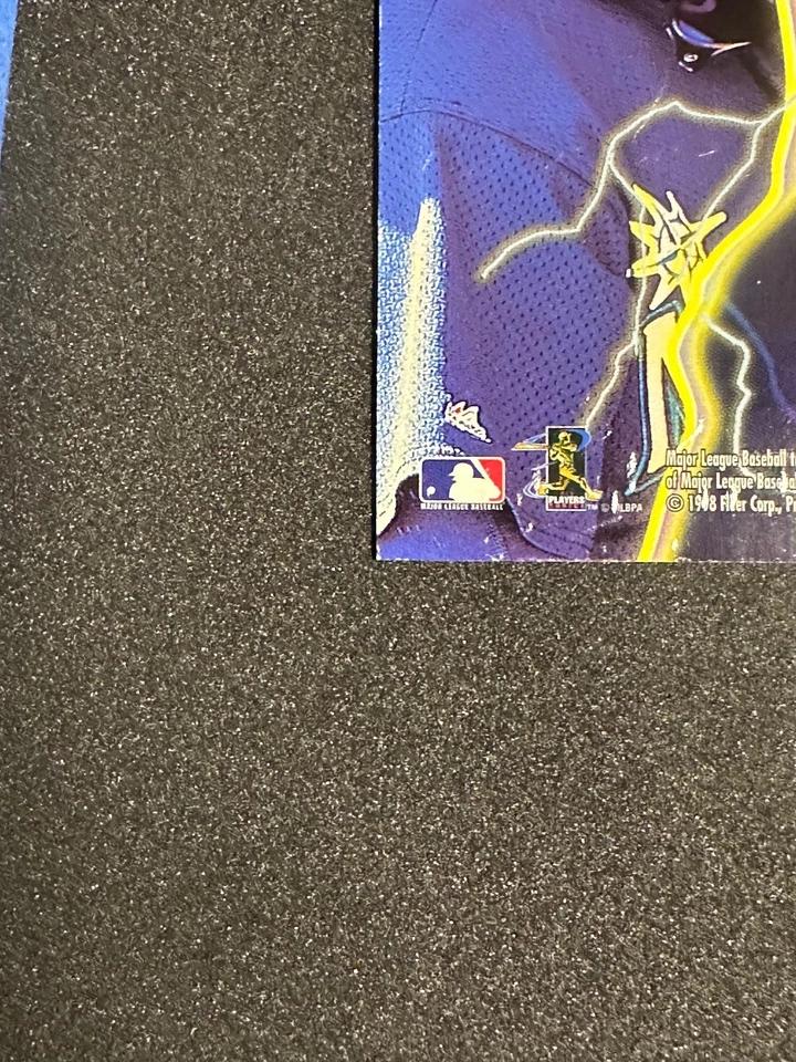 Ken Griffey Jr 1999 Fleer Ultra Thunderclap голографическая фольга No10TC Mariners HOF - Изображение 4 из 4