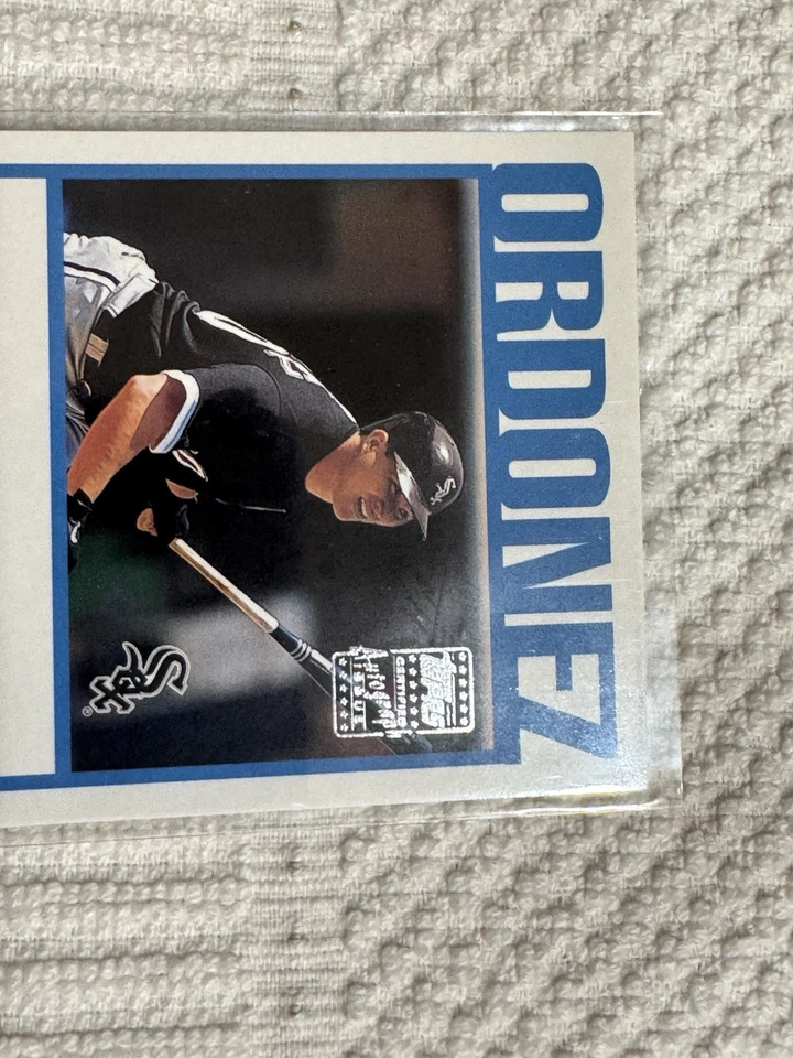 2006 Topps Series 1 White Sox Magglio Ordonez Autograph Card #TA-MO - Image 3 of 4