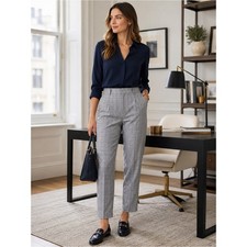 UNIQLO Junior Medium Gray Plaid Pull On Pants Preppy Office Career