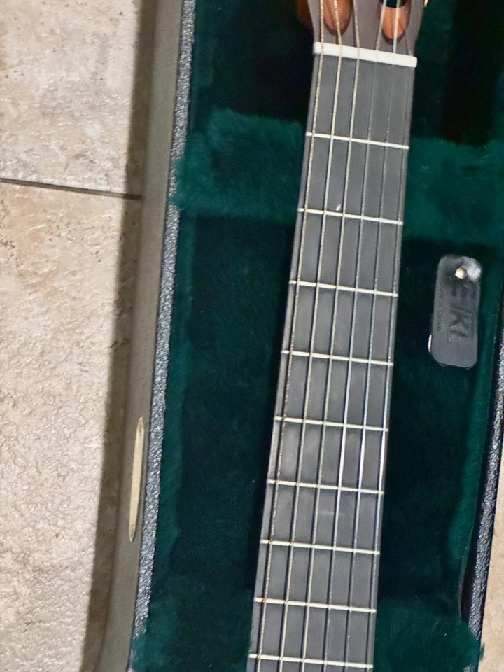 Martin E000C нейлона классический Fishman F-1 аналоговая электроника акустическая гитара и чехол - Изображение 4 из 4