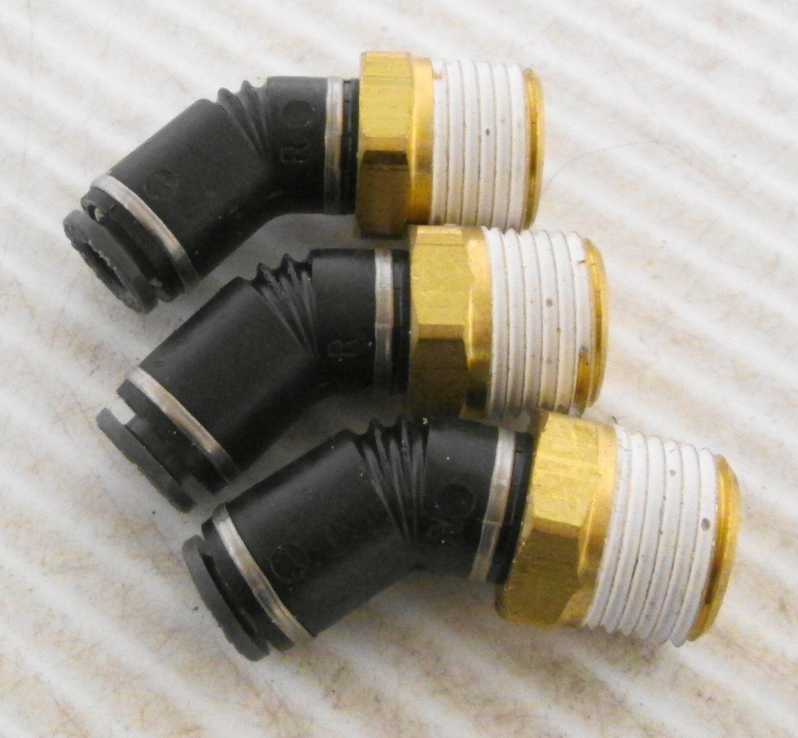 SMC KV2K07-36S Male Elbow Fitting 45° 1/4" Outside Diameter 3/8" NPT (Lot of 3)