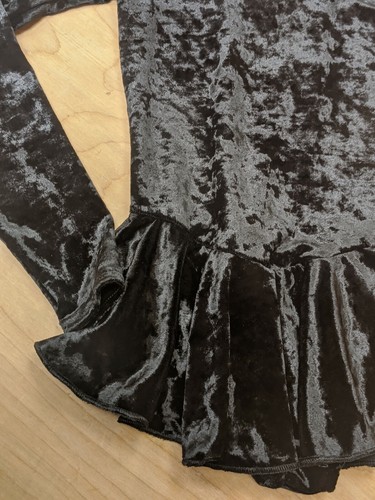 Body Wrappers Black Crushed Velvet Mock Neck Key Hole Back Ice Skate Skirted leo - Picture 3 of 6