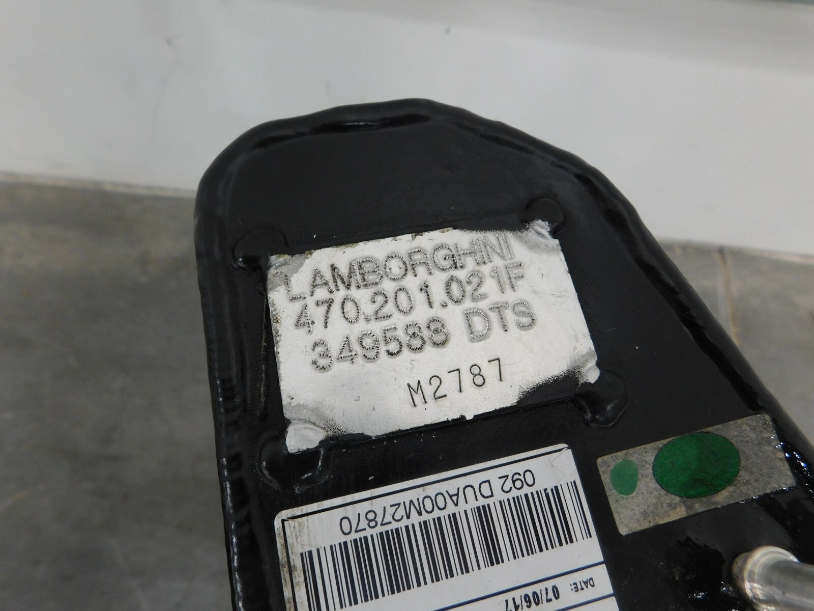 2018 Aventador S LP7404 Left Fuel Tank 6651 Z1 eBay