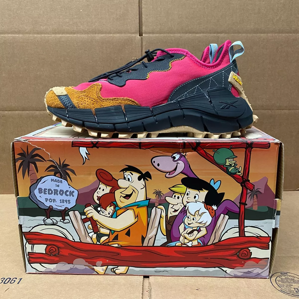 Reebok Running x The Flintstones Zig Kinetica II Edge New Men Rare GY3980 - US 9 Reebok Running x The Flintstones Zig Kinetica II Edge New Men Rare GY3980 - US 9