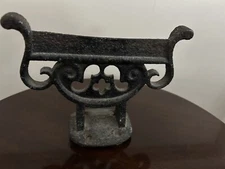 RARE ORIGINAL ANTIQUE VICTORIAN CAST IRON BOOT SCRAPER OR DOOR STOP