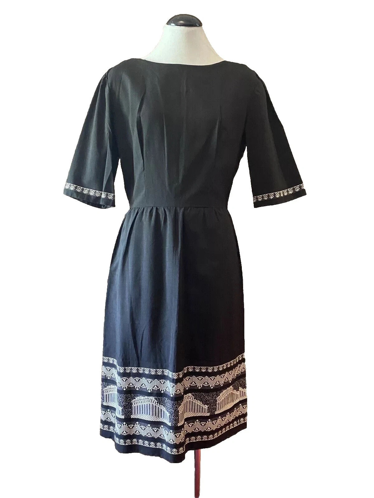 Handmade Cotton Blend Tailored Vintage Clothing for Women