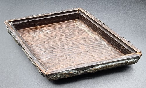 Antique Japanese 51 Menuki-Adorned Wood Jewelry/Trinket Box Edo Era 1630/1868 - Picture 21 of 23