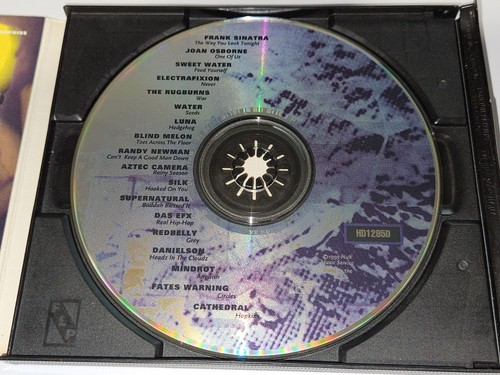 huH Music Magazine CD 16 Compilation 18 Songs Frank Sinatra/Das EFX/Blind Melon+ - Picture 2 of 4