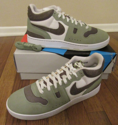 Nike Attack Size 11.5 Olive Green Ironstone Sail FN0648 300 Brand New In Box NIB