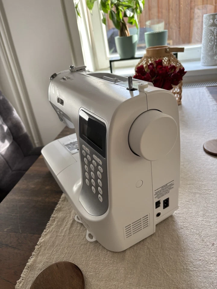 Carina Diamond Nähmaschine, Handarbeit, Hobby-Nähen, Einsteiger - Bild 3 von 4