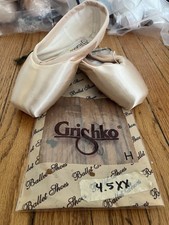 Brand new Grishko Pointe Shoes Size 4.5 XX H