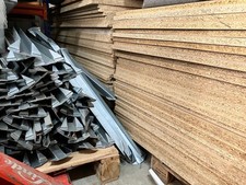 Chip Board  20mm - 450kg+  Excellent Condition