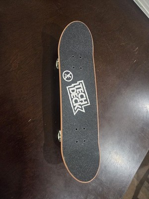 Tech Deck DGK Lucky Cat 12” Mini Skateboard Gold Maneki Neko