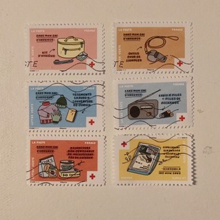 FRANCE 2026 Lot De 6 Timbres Oblitérés Série CROIX ROUGE SAC D URGENCE