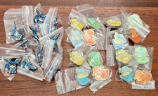 Pok mon Enamel Pin Lot 26 Glaceon Pikachu Bulbasaur Squirtle Charmander New