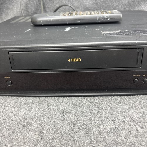 VCR VHS Player Recorder 4-Head Hi-Fi Stereo SIGNATURE 2000 JSJ 20139 With Remote - Picture 4 of 9