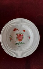 Wallendorf Suppenteller; Ostfriesenrose , um 1900 ; Teller, gekämmt