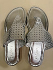 Talbots Gigi Silver Metallic Thong Sandals Size 7 — photo 6