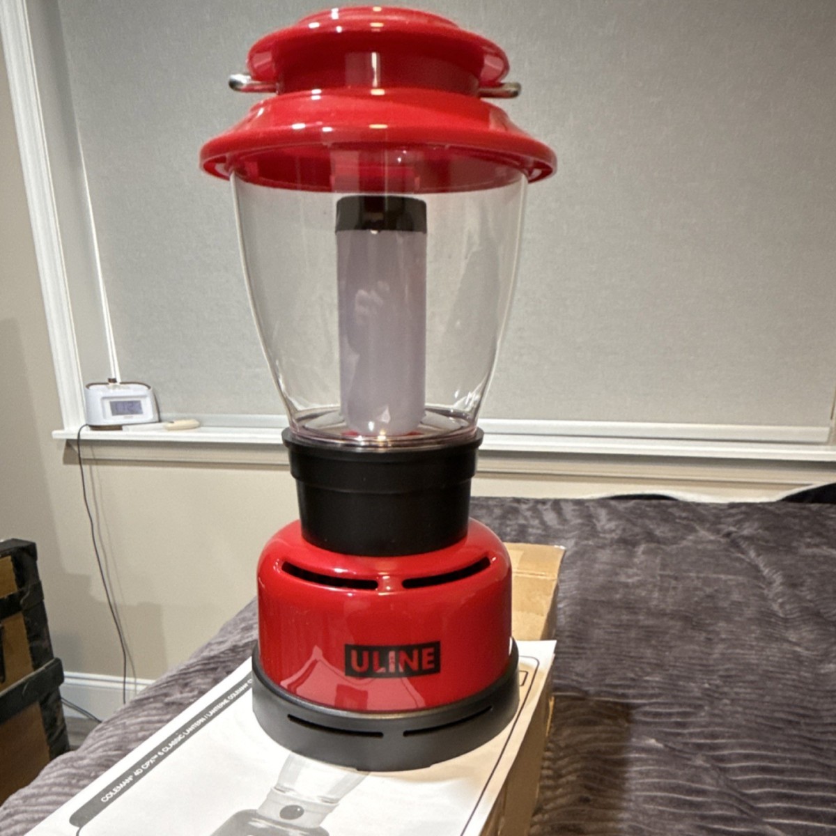 Coleman 4D CPX 6 Classic LED Lantern, Battery Powered, Red/Black