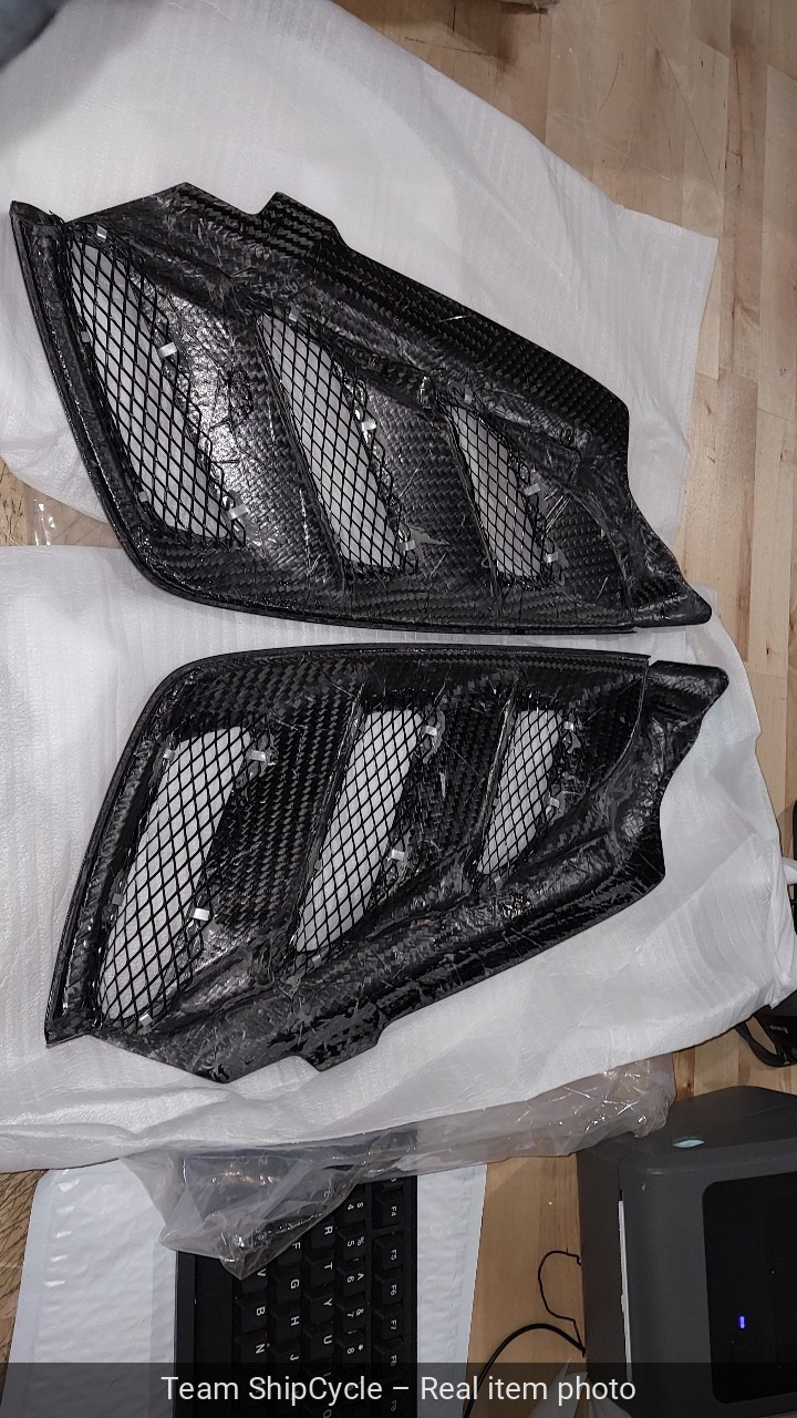 other see details Ferrari 488 Spider Carbon Fiber Rear Lid Louvers 1x1   G2U