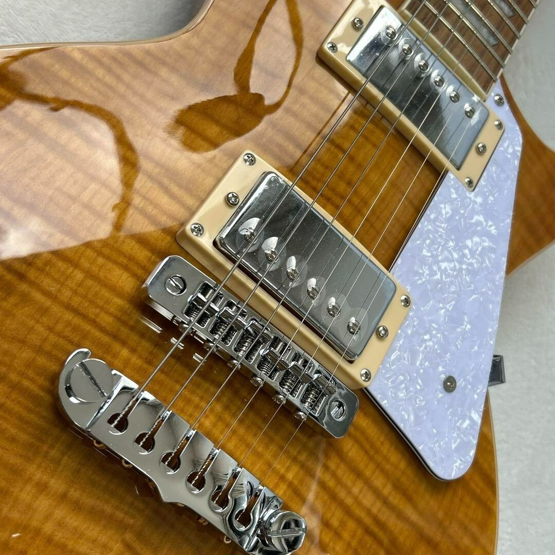ARIA PROⅡ EVERGREEN PE-AE200 YG maple with bright colors