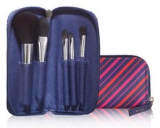Avon True Color Beautiful Brush Set