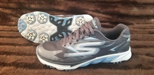 sketchers size 6